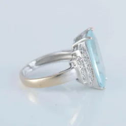 Bague or blanc aigue-marine