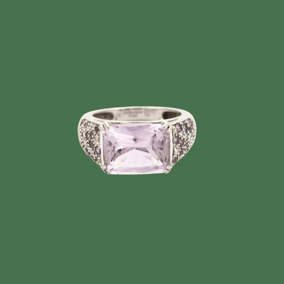 BAGUE OR BLANC, AMÉTHYSTE ET DIAMANTS.