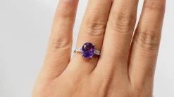 Bague or blanc améthyste et diamants