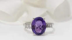 Bague or blanc améthyste et diamants
