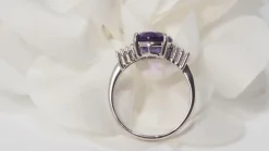 Bague or blanc améthyste et diamants