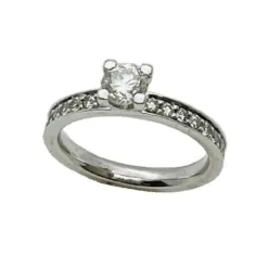 Bague or blanc avec diamant solitaire 0,50ct