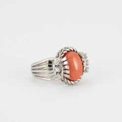 Bague or blanc, corail et diamants