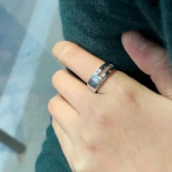 Bague or blanc diamant