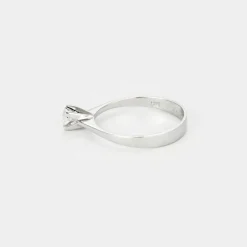 Bague or blanc diamant