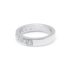 Bague or blanc diamants