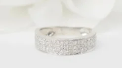 Bague or blanc diamants