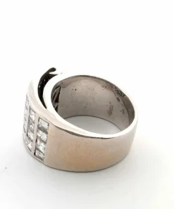 Bague or blanc diamants