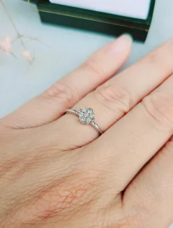 Bague or blanc diamants