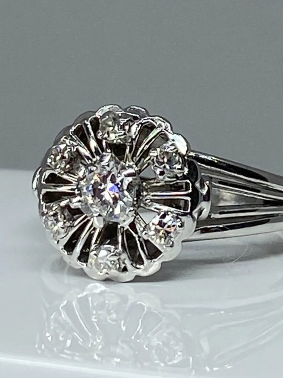 Bague Or blanc, diamants