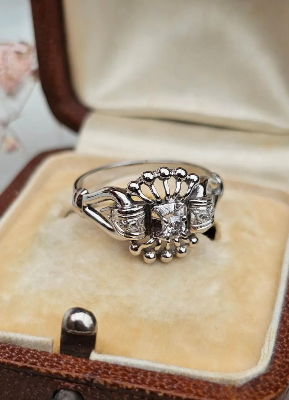 Bague or blanc diamants