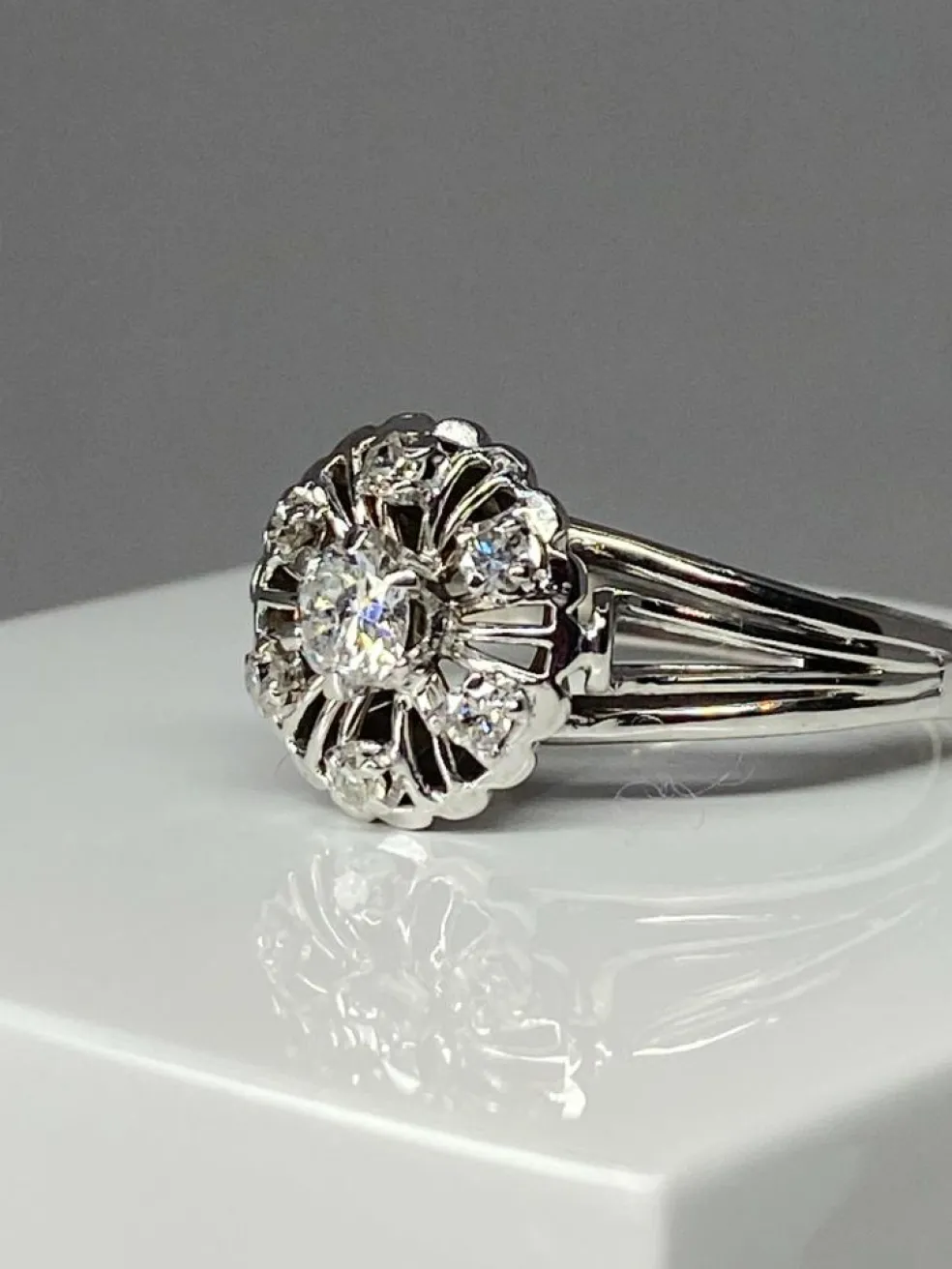 Bague Or blanc, diamants