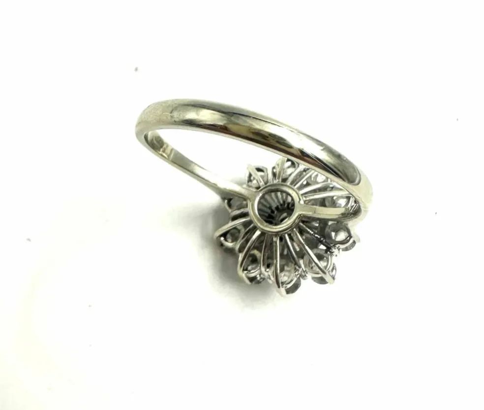 Bague or blanc, diamants 1940