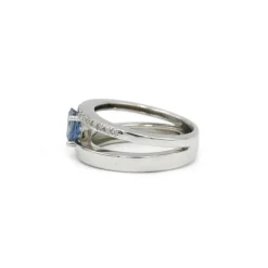 Bague or blanc diamants & saphir