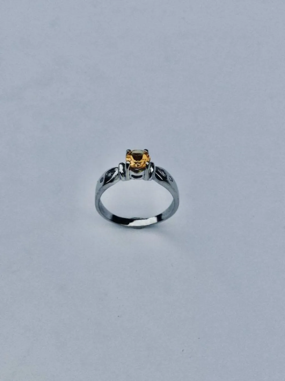 Bague Or Blanc Diamants Citrine