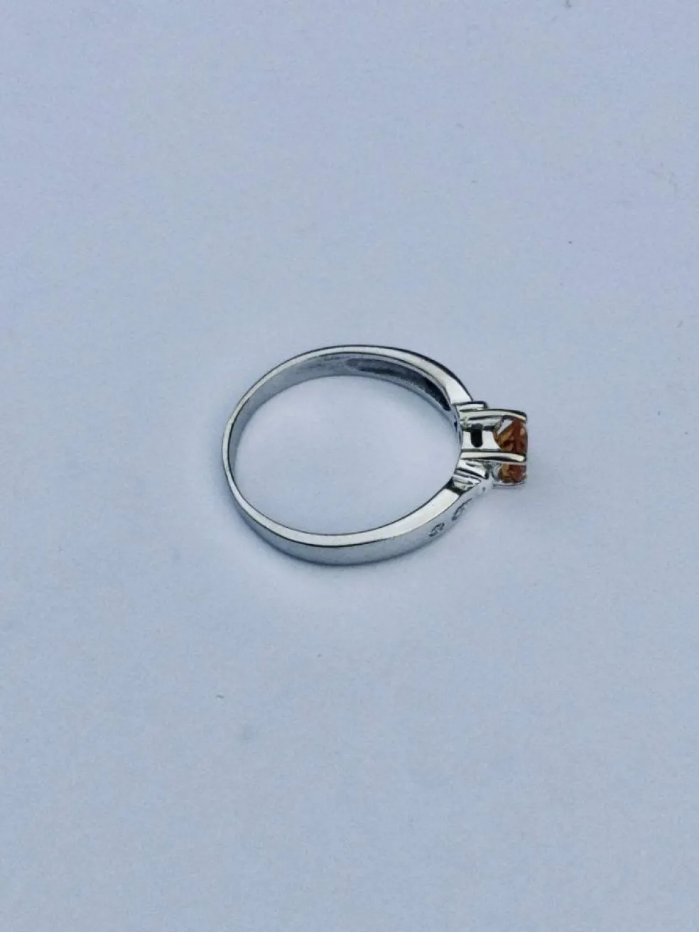 Bague Or Blanc Diamants Citrine