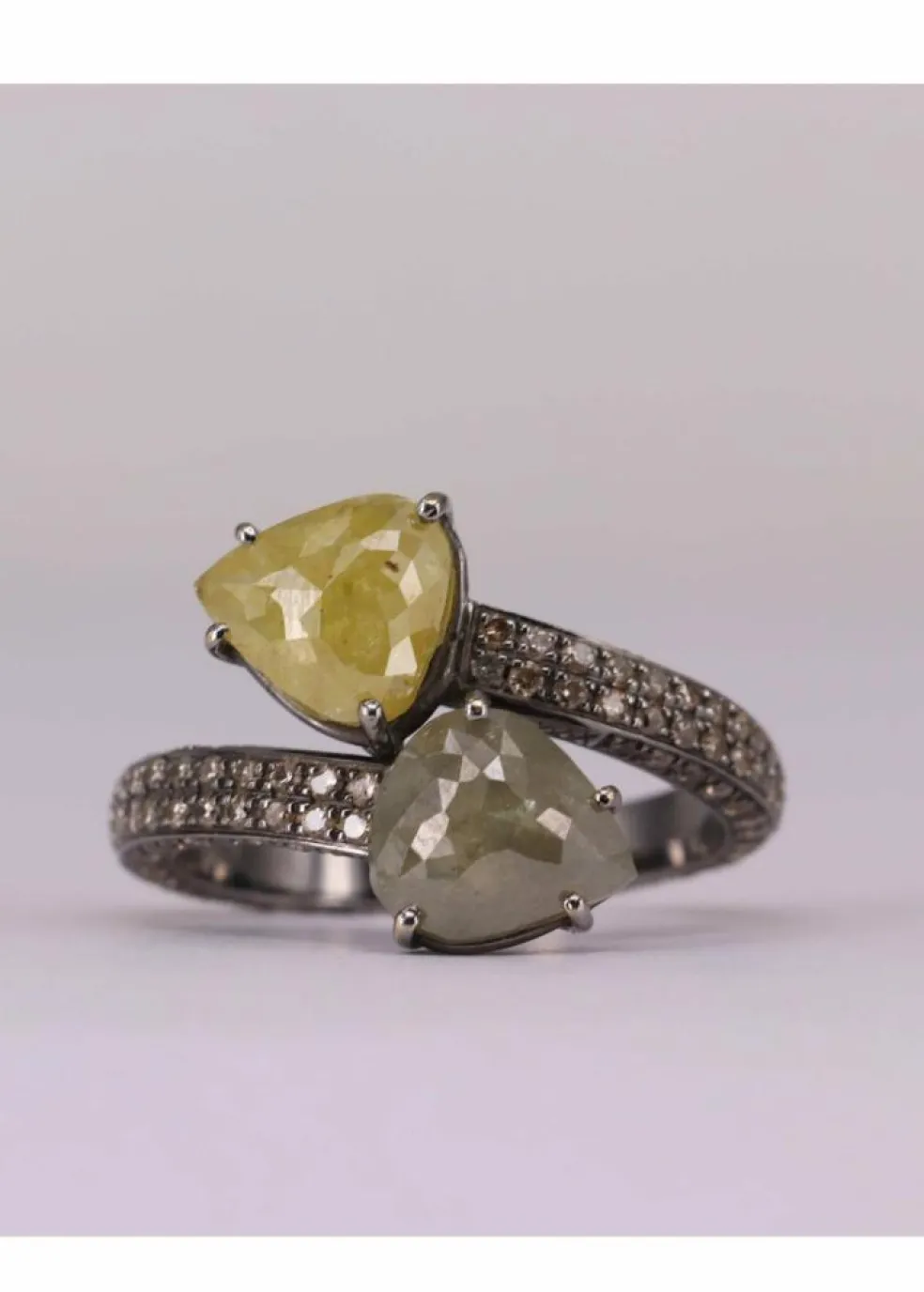 Bague Or blanc Diamants et Saphirs