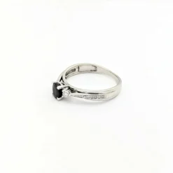 Bague or blanc diamants et saphir
