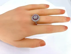 Bague or blanc diamants et rubis