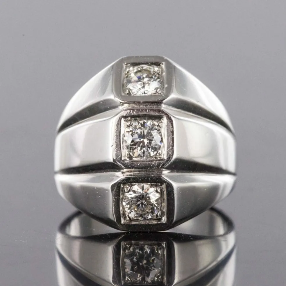 Bague or blanc diamants moderniste