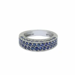 Bague or blanc, diamants, saphirs