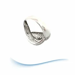 Bague or blanc, diamants total 2 carats