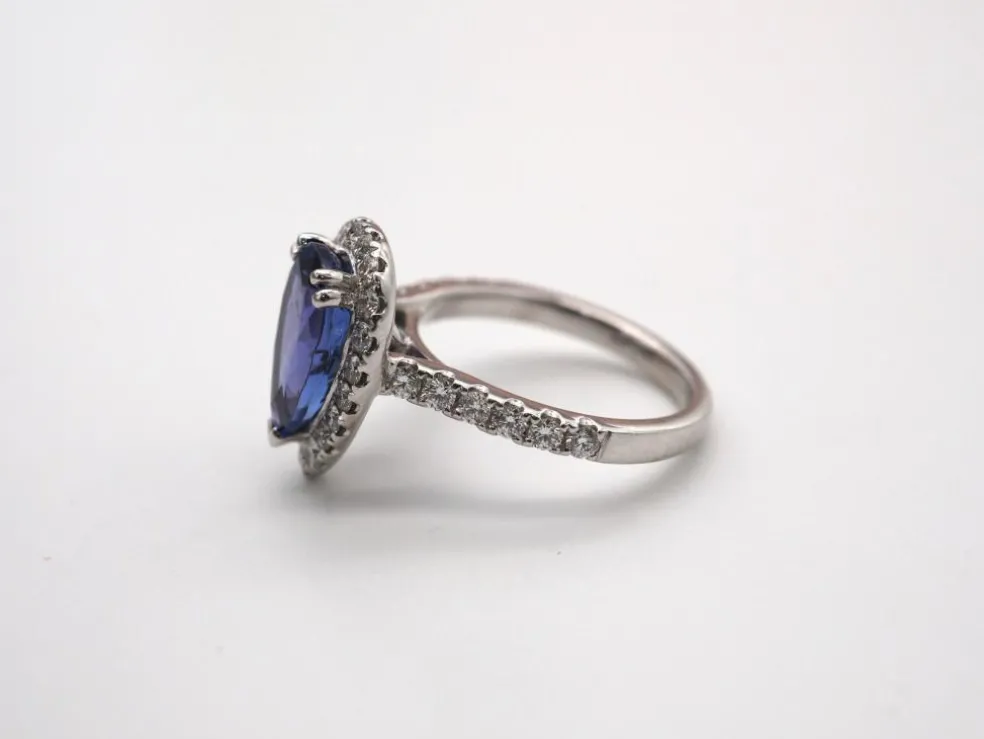 Bague Or Blanc Diamants Tanzanite