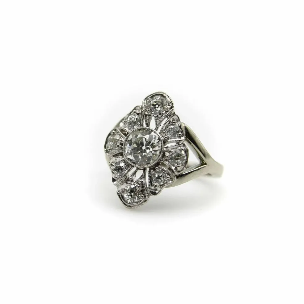 Bague or blanc, diamants taille ancienne européenne et taille ancienne mine - vers 1910