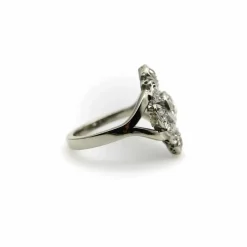 Bague or blanc, diamants taille ancienne européenne et taille ancienne mine - vers 1910