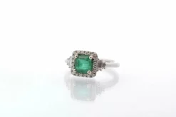 Bague Or blanc Emeraude Diamants