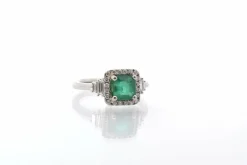 Bague Or blanc Emeraude Diamants