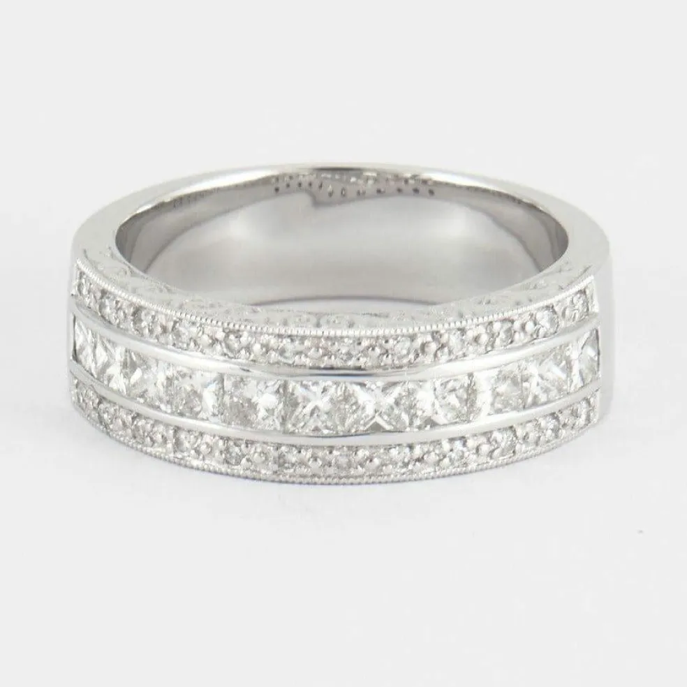 Bague or blanc et diamants