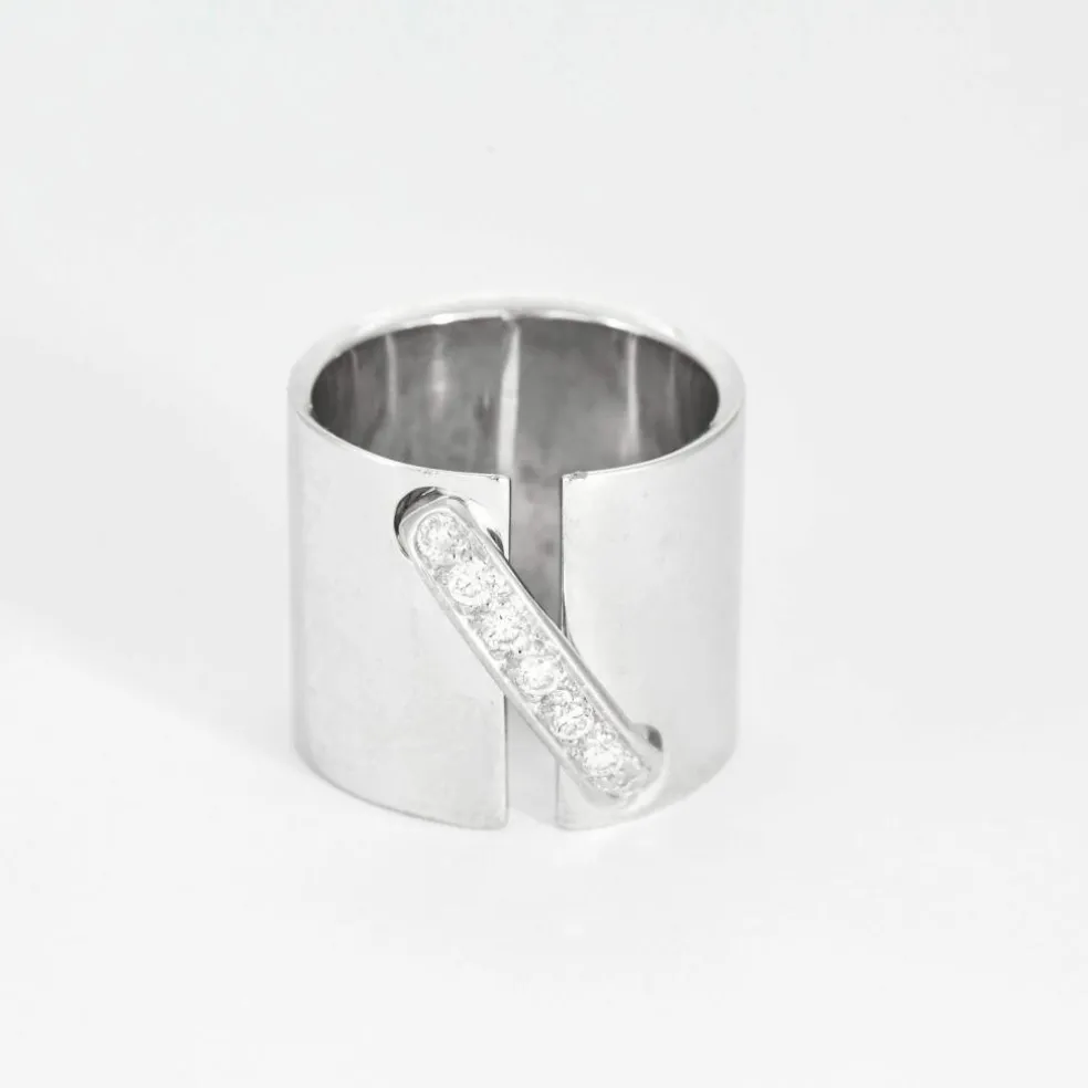 Bague or blanc et diamants