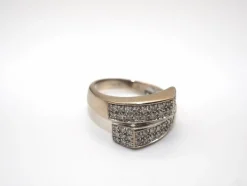 Bague or blanc et diamant