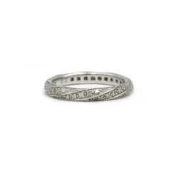 Bague or blanc et diamants