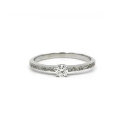 Bague or blanc et diamants