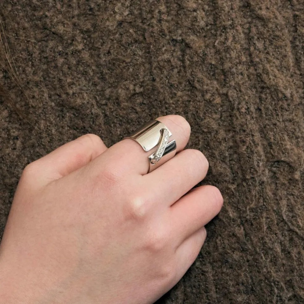 Bague or blanc et diamants