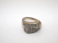 Bague or blanc et diamant