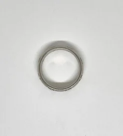 Bague or blanc et diamants