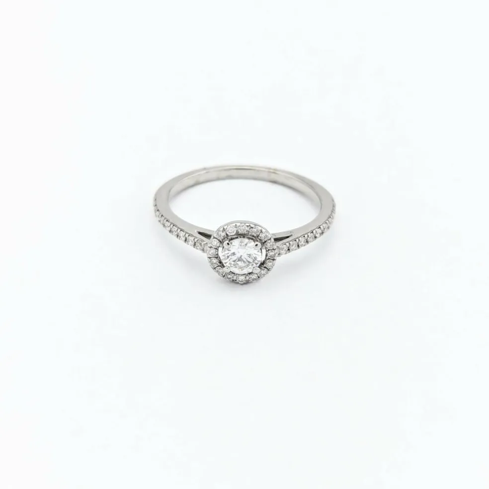 Bague or blanc et diamants
