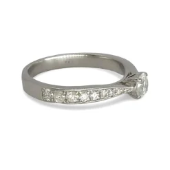Bague or blanc et diamants 0,53 ct