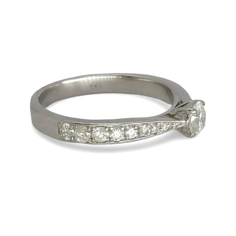 Bague or blanc et diamants 0,53 ct