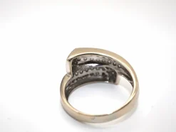 Bague or blanc et diamant