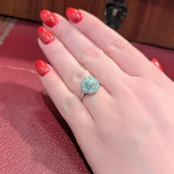 Bague or blanc et diamants