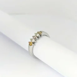 Bague or blanc et diamants