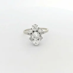 Bague or blanc et diamants