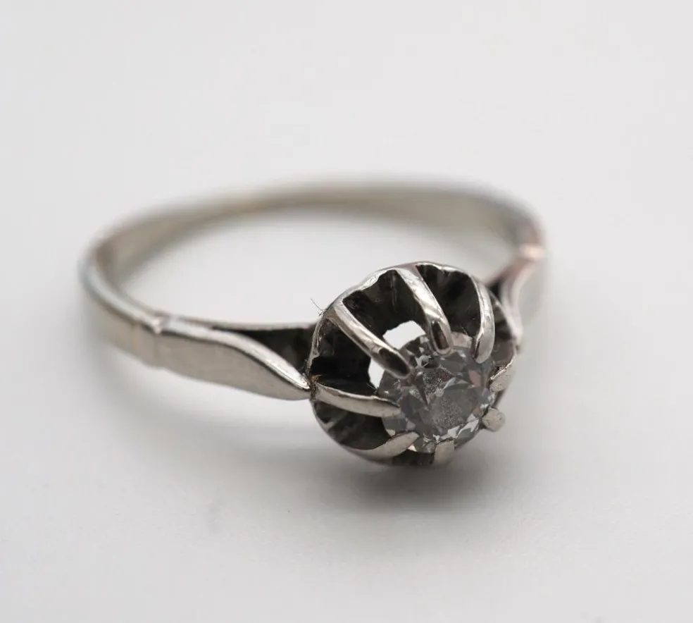 Bague or blanc et diamant