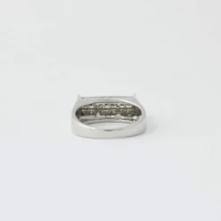 Bague or blanc et diamants