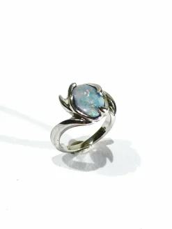 Bague or blanc et opale