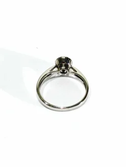 Bague or blanc et pavage diamants